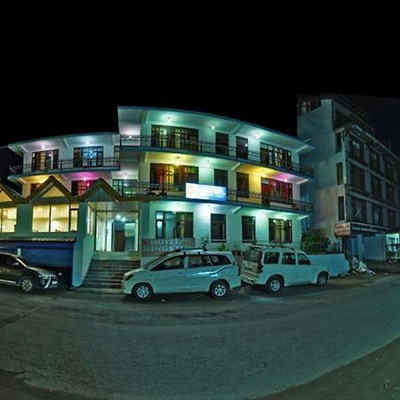 Hotel Kingston Manāli エクステリア 写真