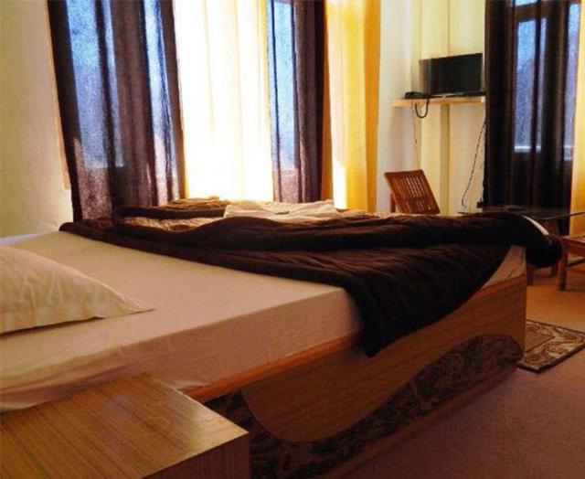 Hotel Kingston Manāli エクステリア 写真